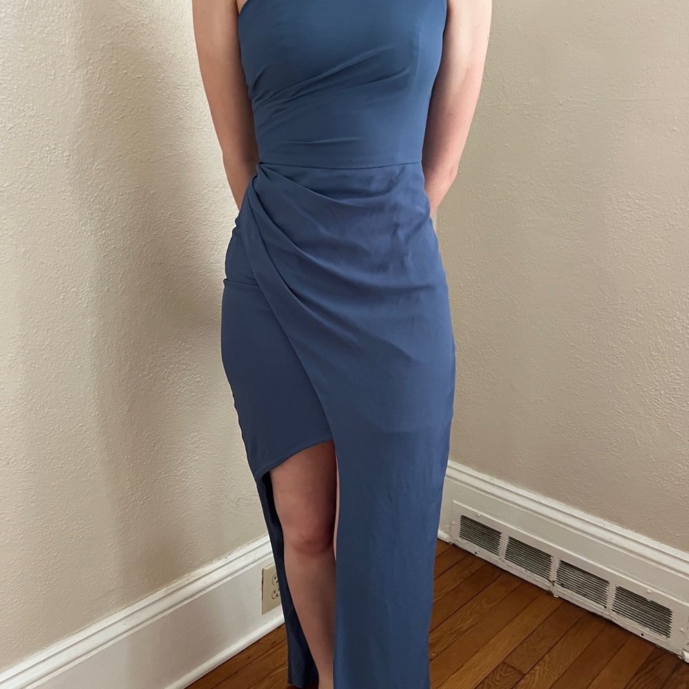 Elegant Blue Sleeveless Dress